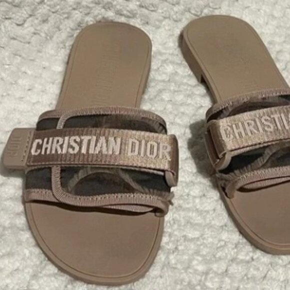 Christian Dior Dio(r)evolution Slide - Size 39 - Picture 2 of 6